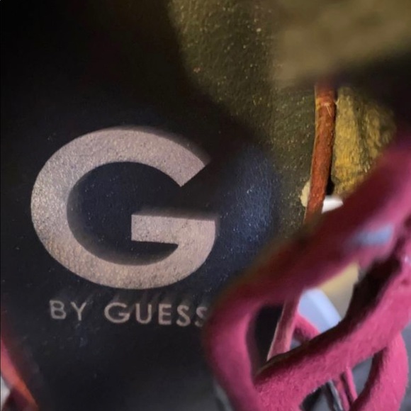 Guess- heels - Picture 5 of 5